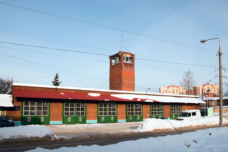 Здание пожарной части в Лобне