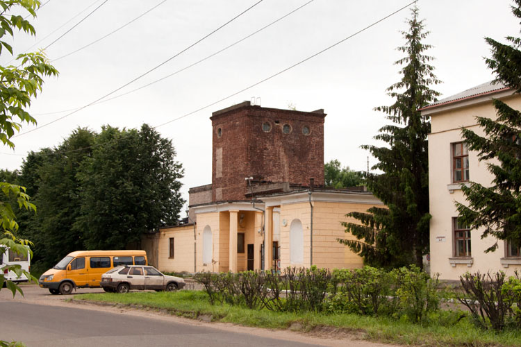 Башня и ворота ТЭЦ-4, Тверь