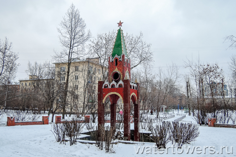 Бывший фонтан во дворе на Московском проспекте