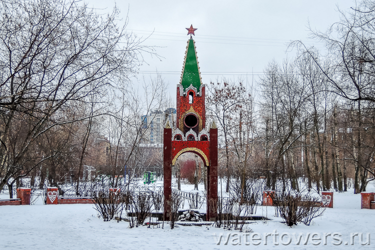Бывший фонтан во дворе на Московском проспекте