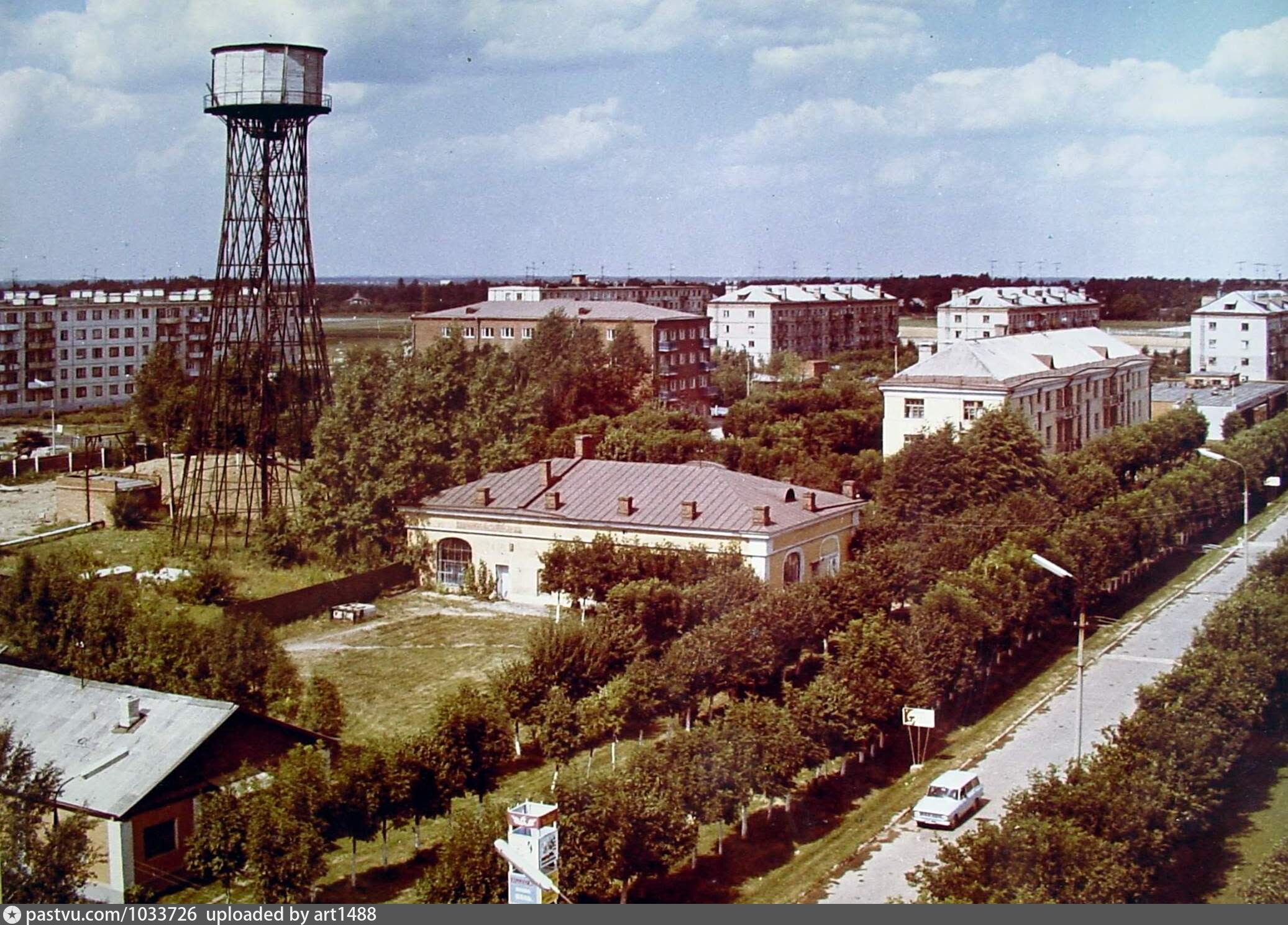 Шуховская водонапорная башня НИИ Кормов (Лобня)