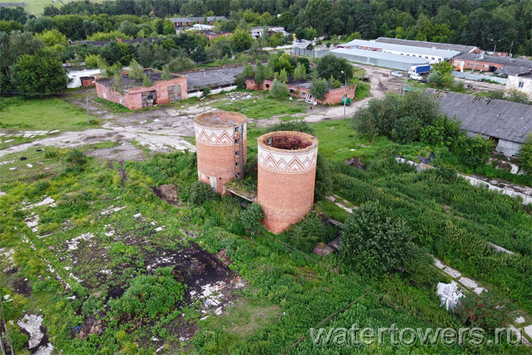 Силосные башни в Дубровицах
