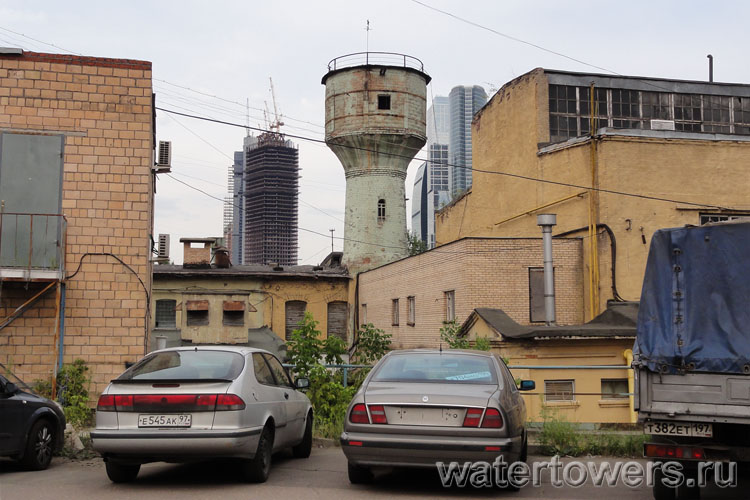 Водонапорная башня московского завода «Фили-Кровля»